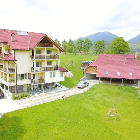 Pensiunea Tiuta Otel Corbeni Dış mekan fotoğraf