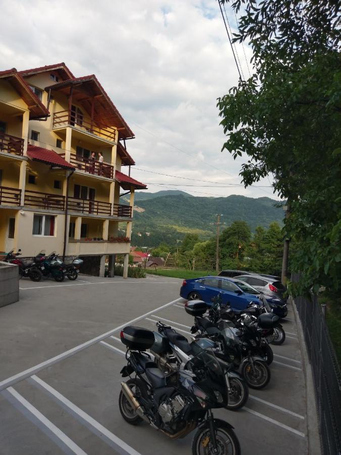Pensiunea Tiuta Otel Corbeni Dış mekan fotoğraf