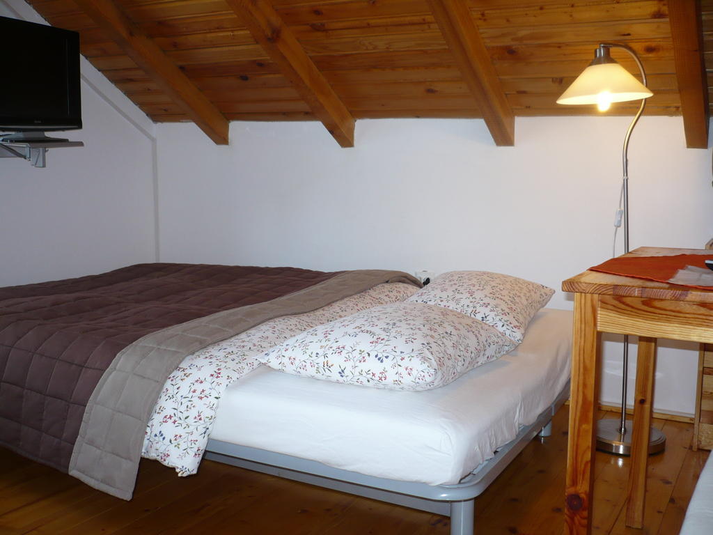Pensiunea Tiuta Otel Corbeni Oda fotoğraf